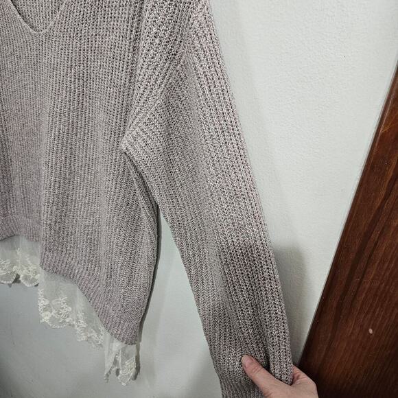Boho Lace Cut Out Neck Lavender Sweater. Size 3x. - Picture 4 of 6